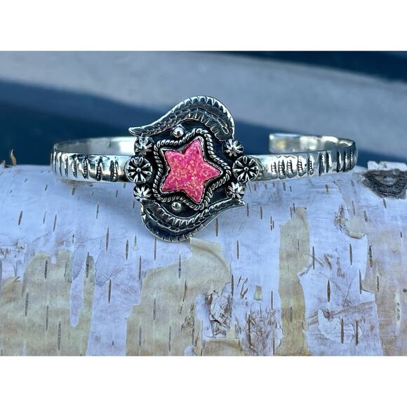 Sterling Silver Cuff Bracelet Pink Lab Opal Southwestern Star Native Style 7 3/8 - Picture 2 of 12